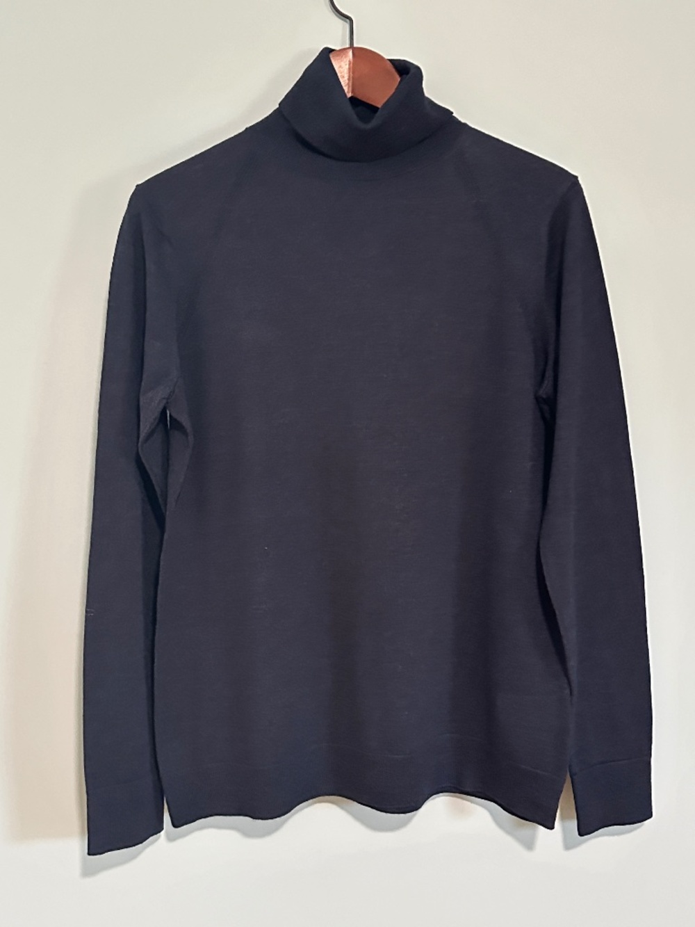 Banana Republic Navy Turtleneck Sweater, large, NWT